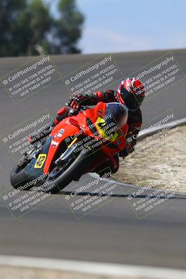 media/Sep-21-2025-TrackDaz (Sun) [[277c75b276]]/A Group/12pm (Turn 2)/